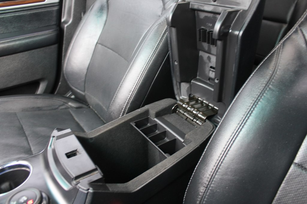 2016 Ford Explorer Image 22