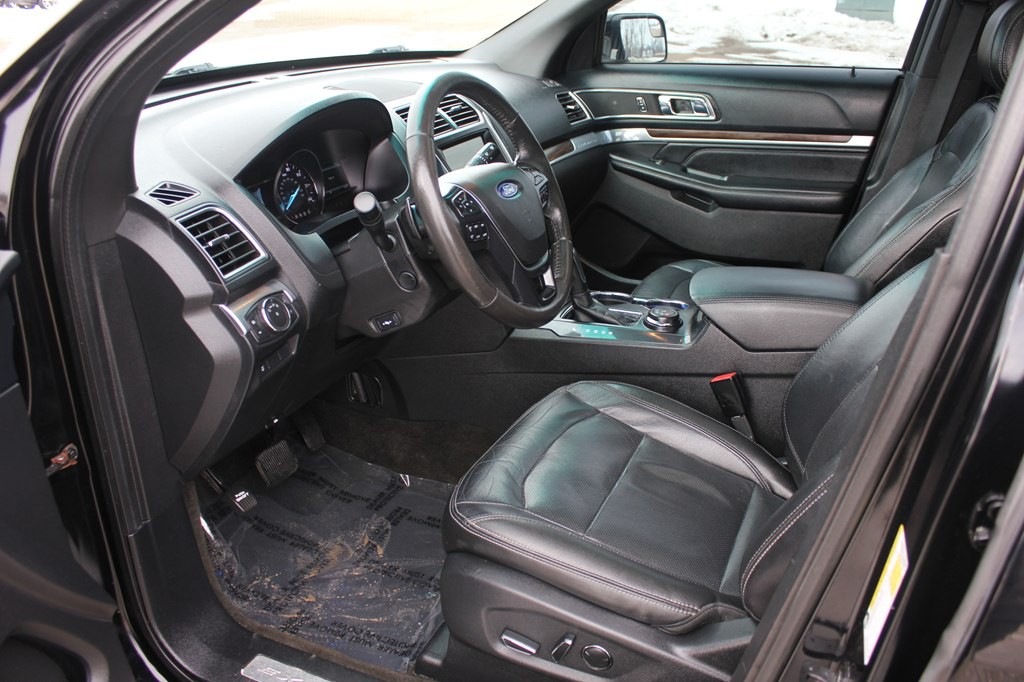 2016 Ford Explorer Image 26