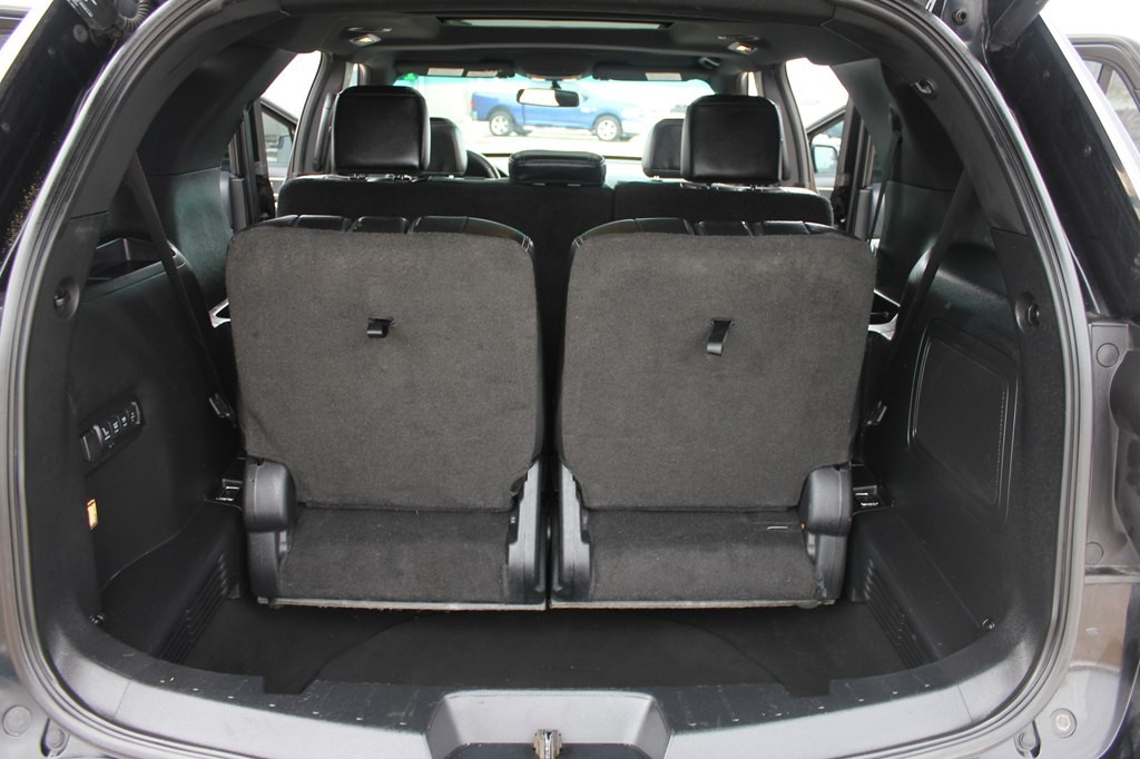 2016 Ford Explorer Image 35