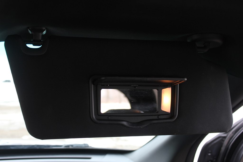 2016 Ford Explorer Image 46