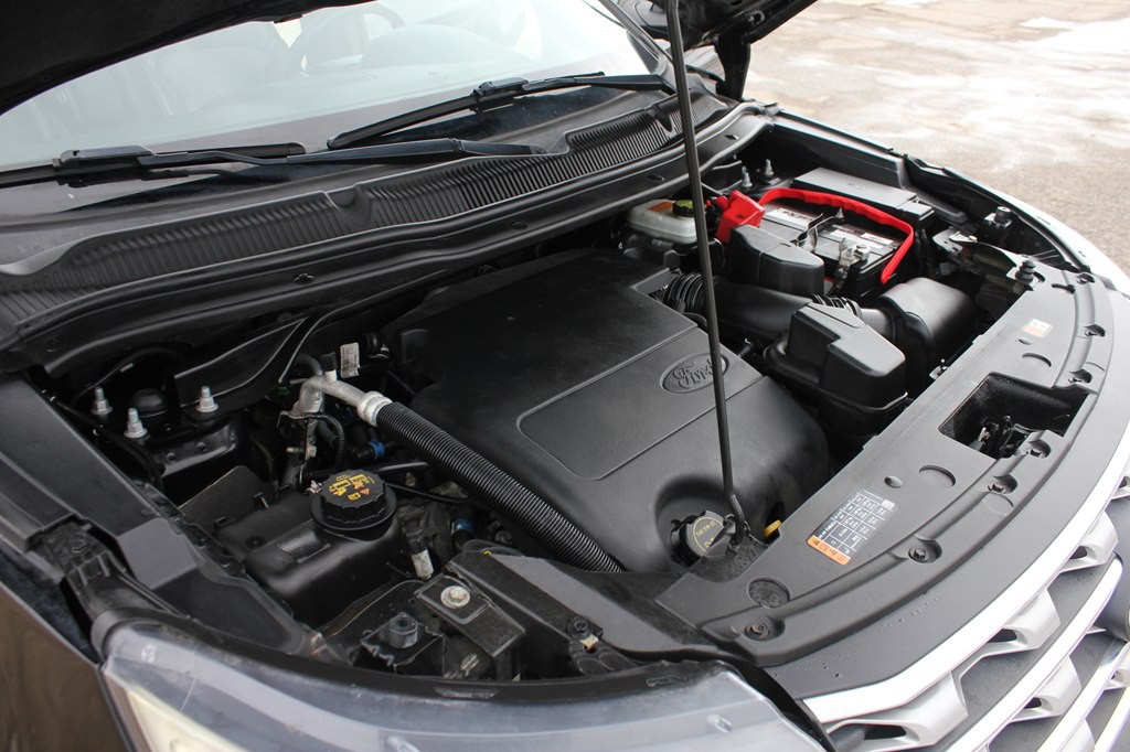 2016 Ford Explorer Image 56