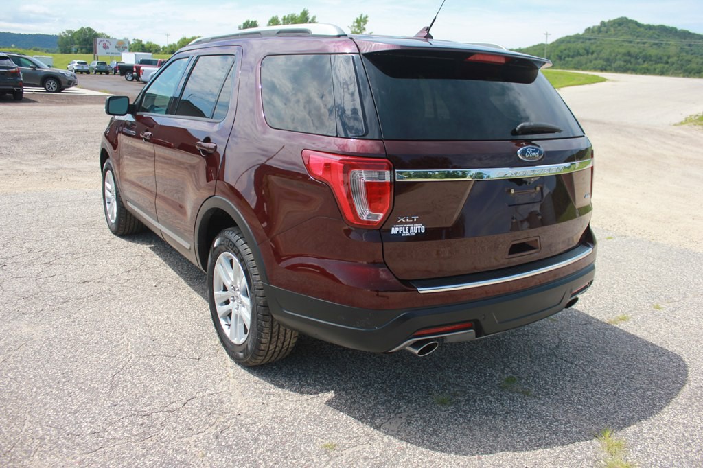 2018 Ford Explorer Image 8