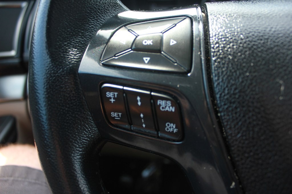 2018 Ford Explorer Image 13