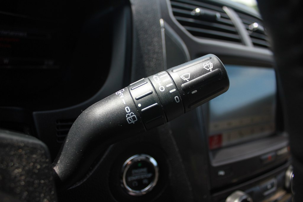 2018 Ford Explorer Image 16