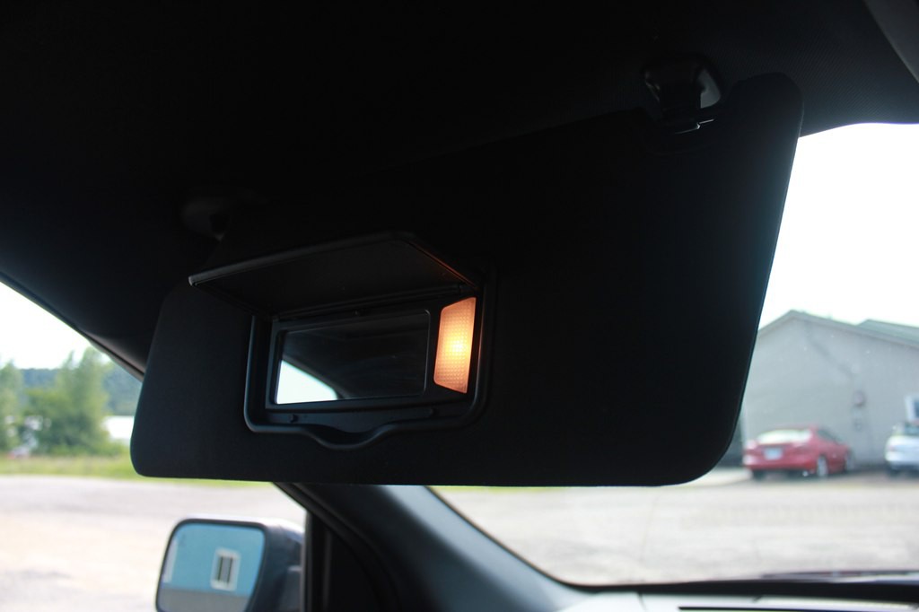 2018 Ford Explorer Image 26