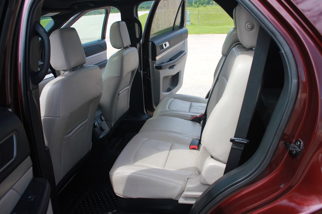 2018 Ford Explorer Image 41