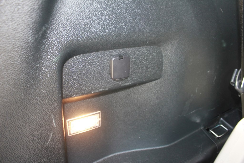 2018 Ford Explorer Image 47