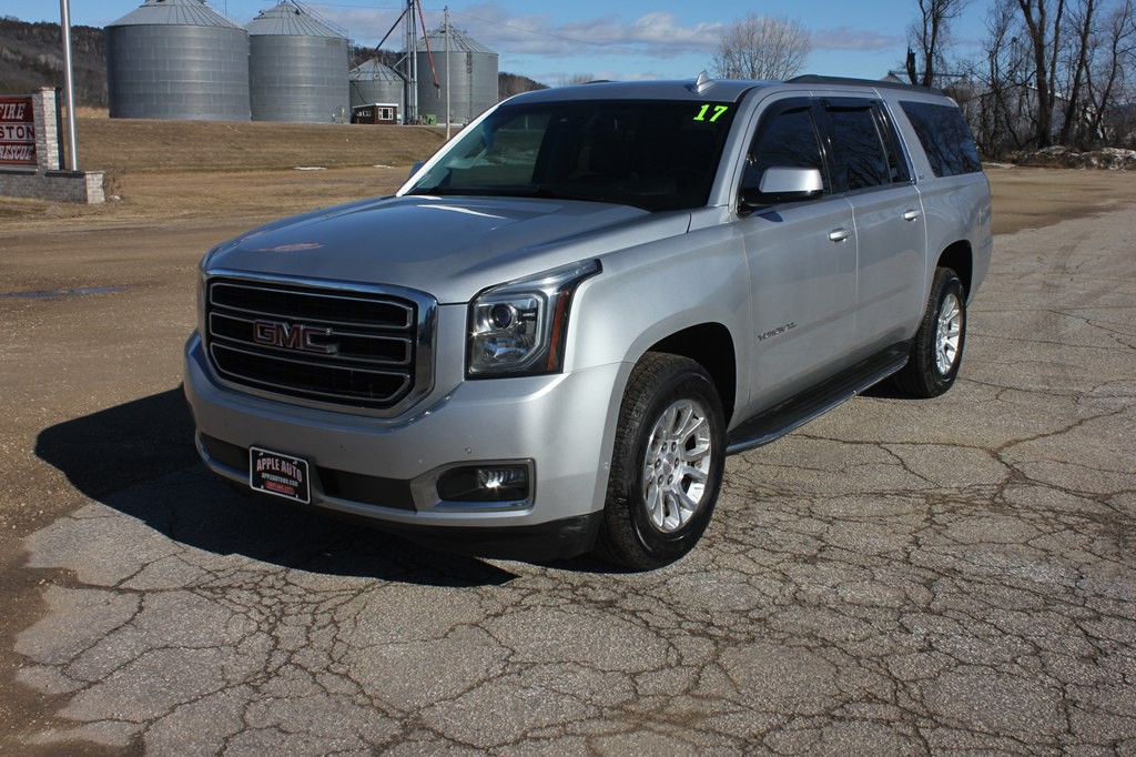 2017 GMC Yukon Image 1