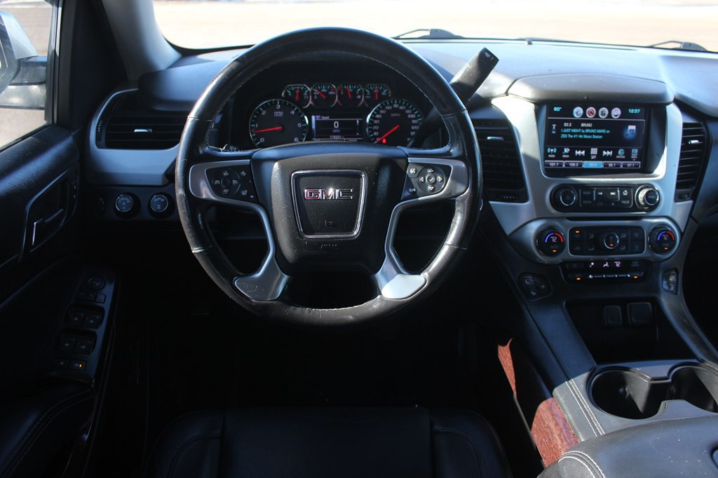 2017 GMC Yukon Image 10