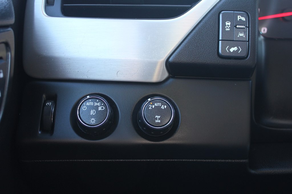 2017 GMC Yukon Image 17