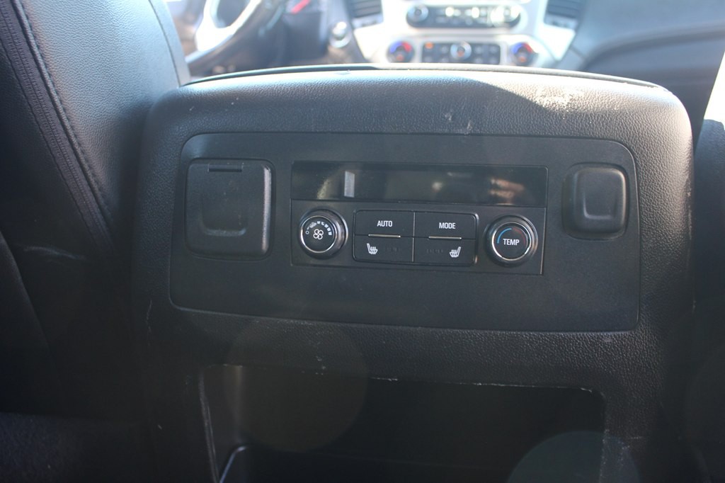 2017 GMC Yukon Image 39