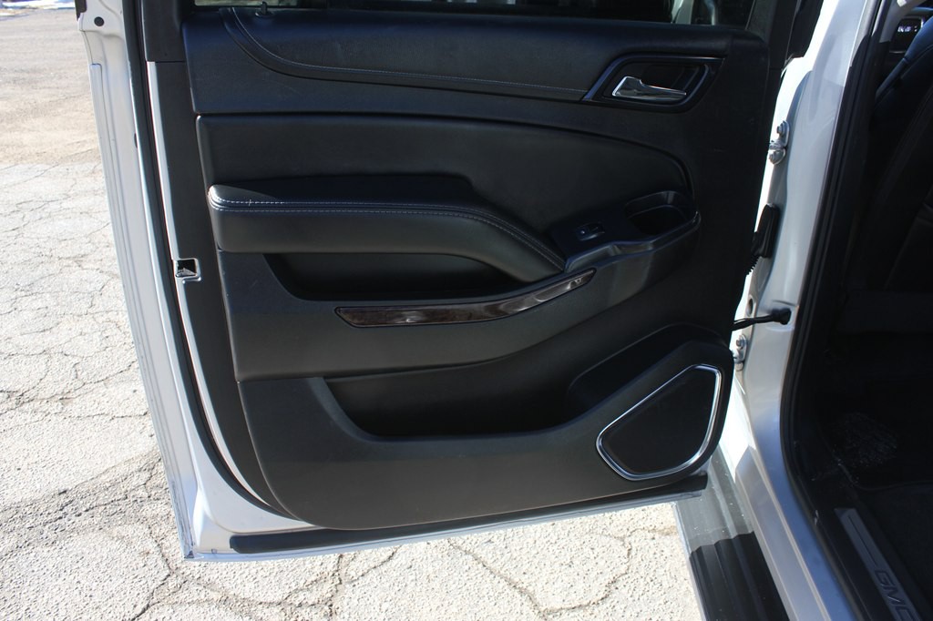 2017 GMC Yukon Image 41