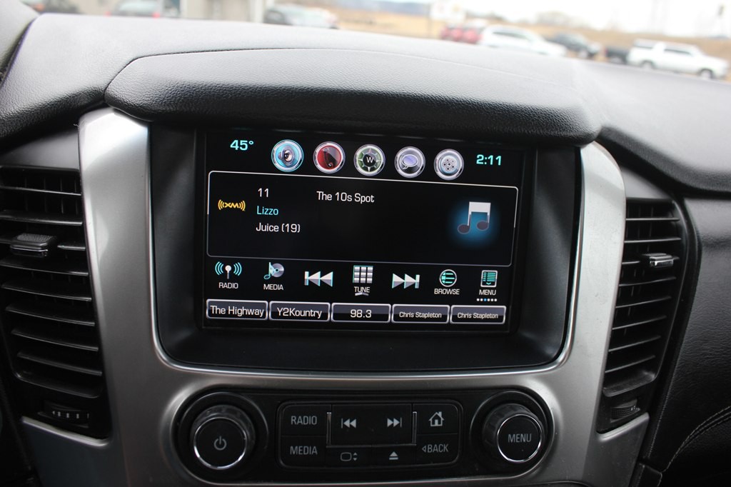 2016 Chevrolet Suburban Image 18