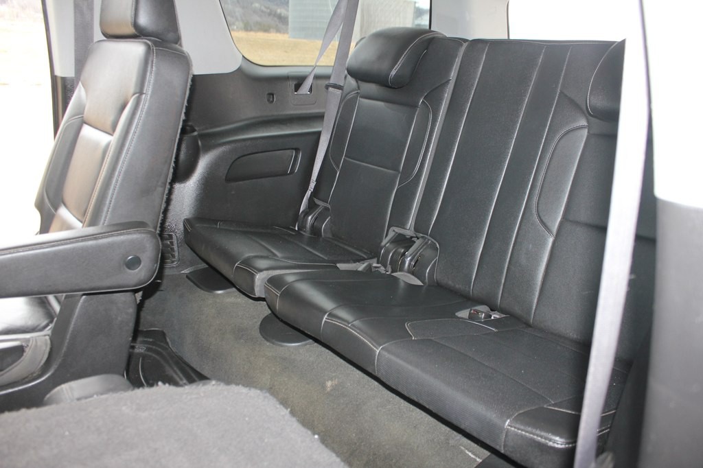 2016 Chevrolet Suburban Image 43