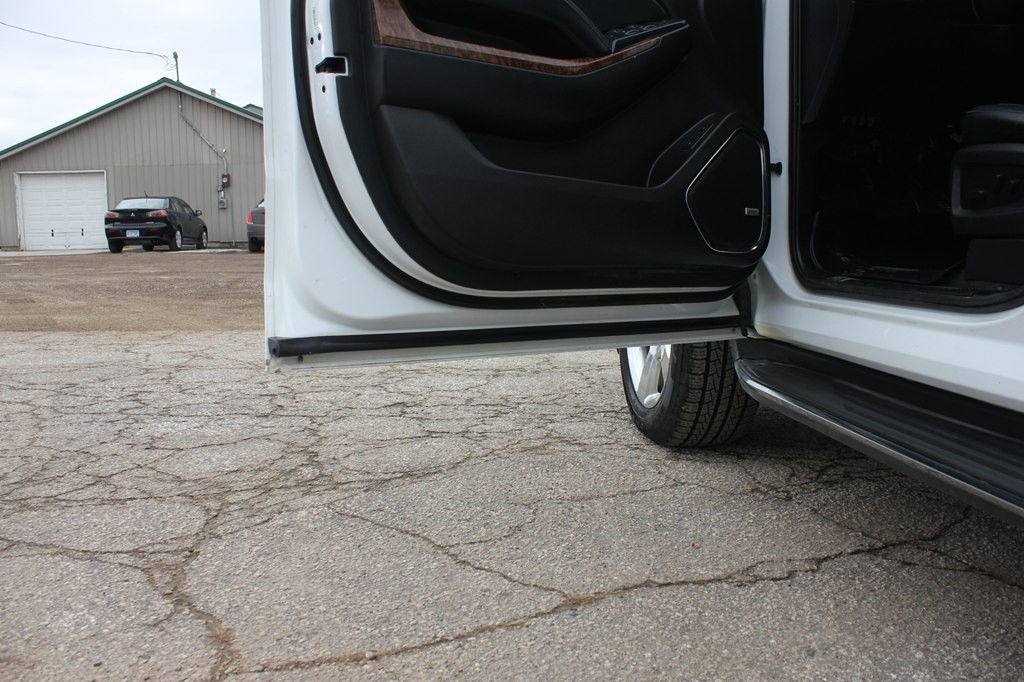 2016 Chevrolet Suburban Image 54