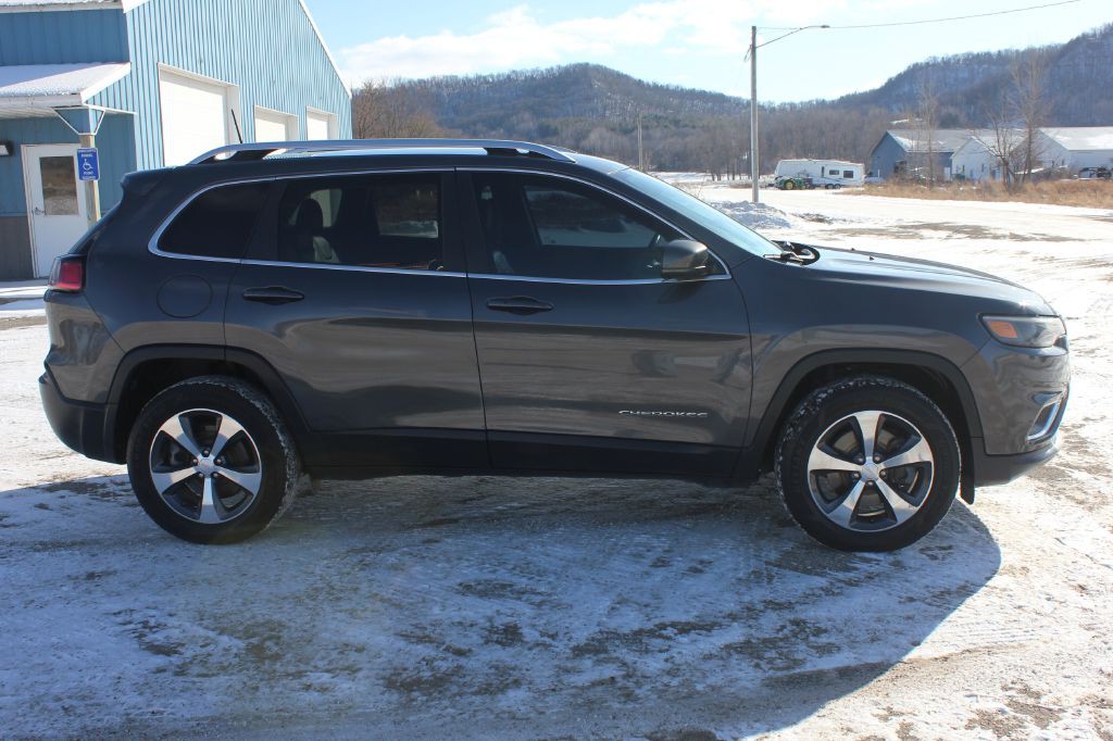 2019 Jeep Cherokee Image 5