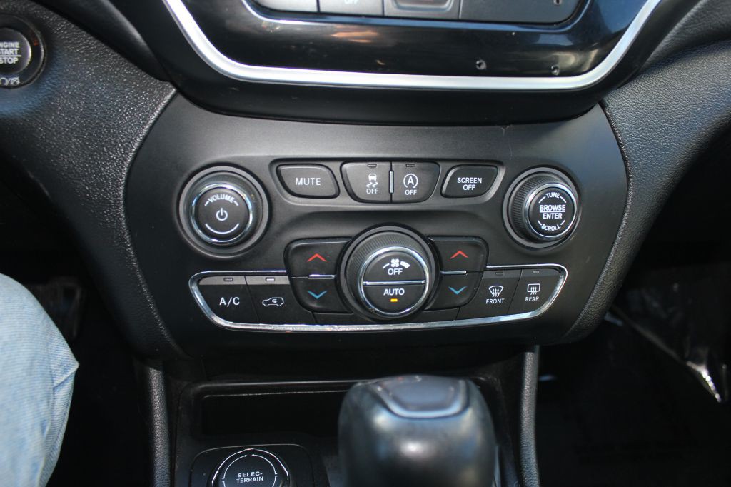 2019 Jeep Cherokee Image 19