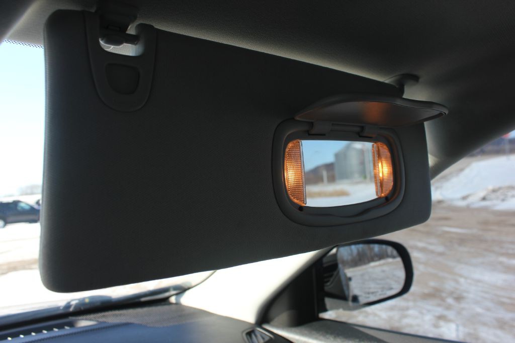 2019 Jeep Cherokee Image 25