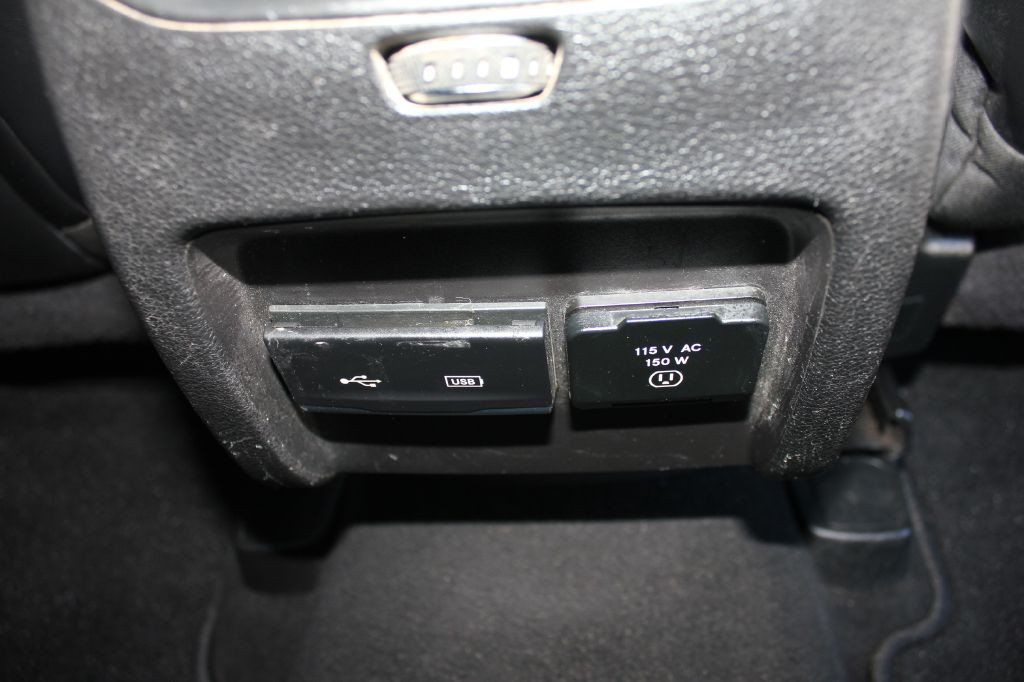 2019 Jeep Cherokee Image 37