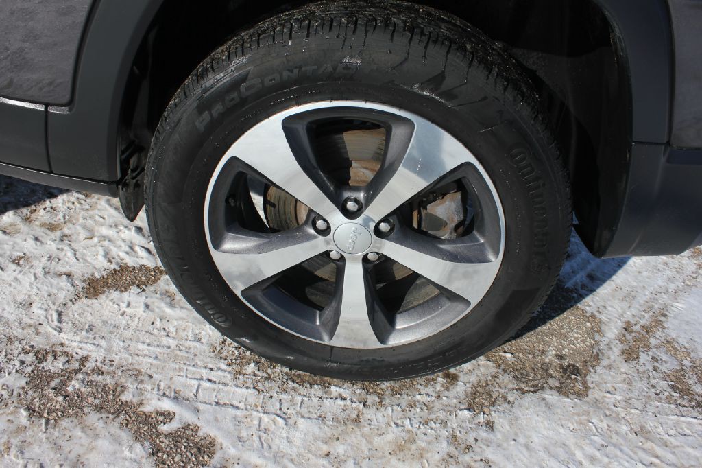 2019 Jeep Cherokee Image 55