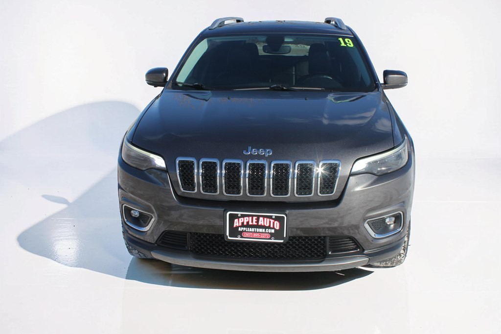 2019 Jeep Cherokee Image 3
