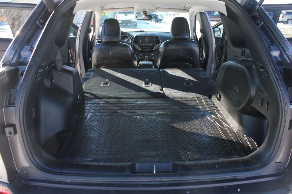 2019 Jeep Cherokee Image 35