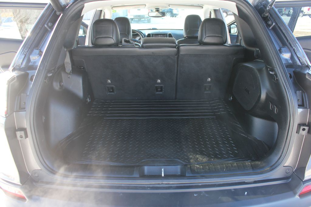 2019 Jeep Cherokee Image 36