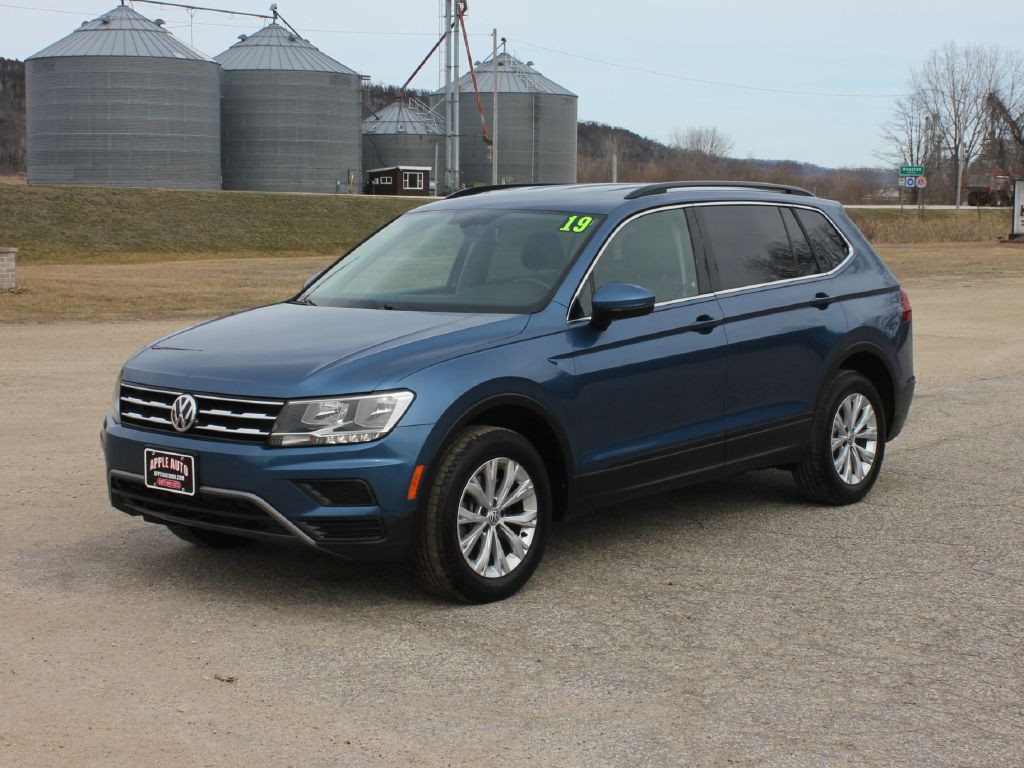 2019 Volkswagen Tiguan Image 1