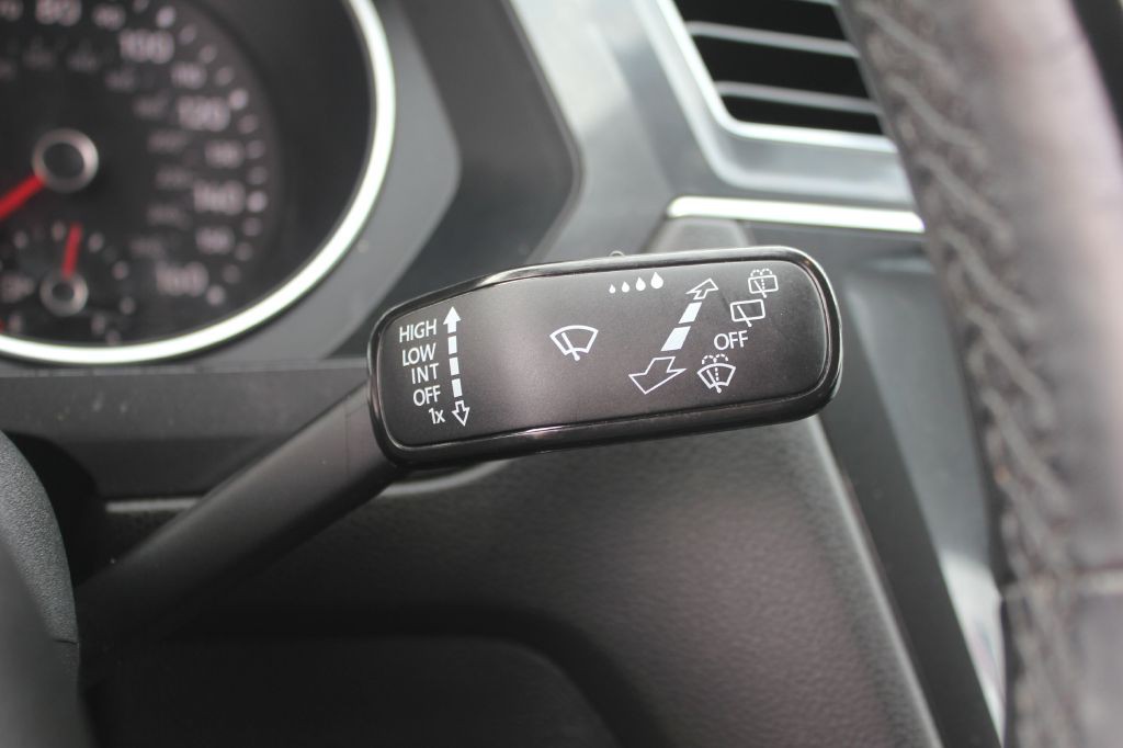 2019 Volkswagen Tiguan Image 17