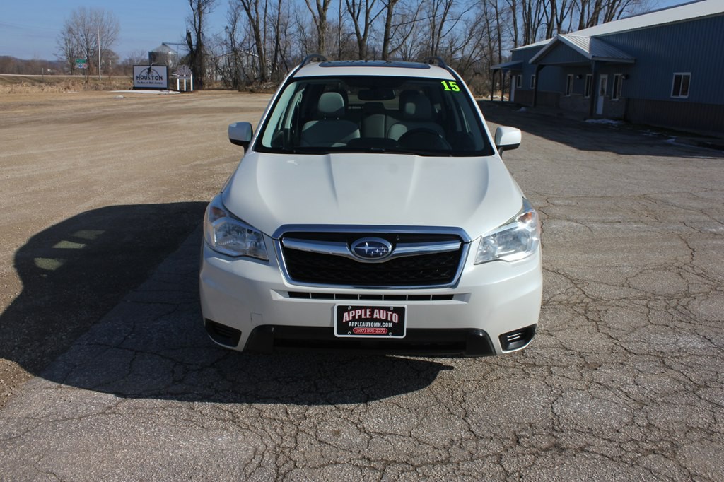 2015 Subaru Forester Image 3
