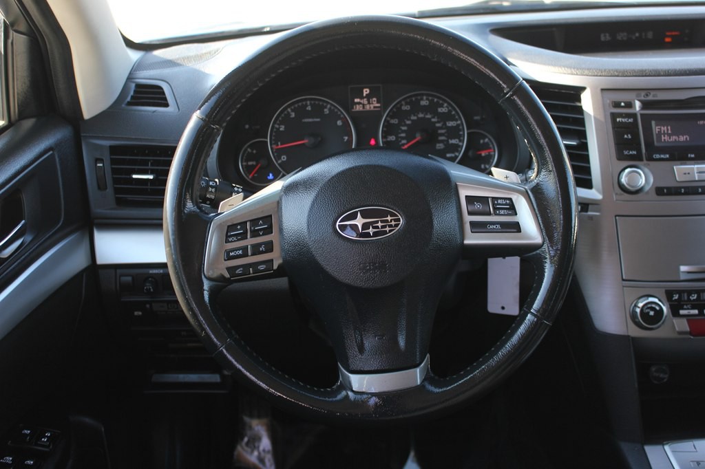 2013 Subaru Outback Image 11