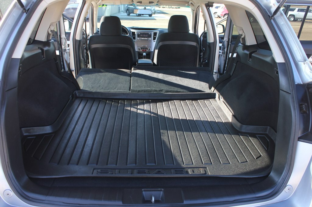2013 Subaru Outback Image 41