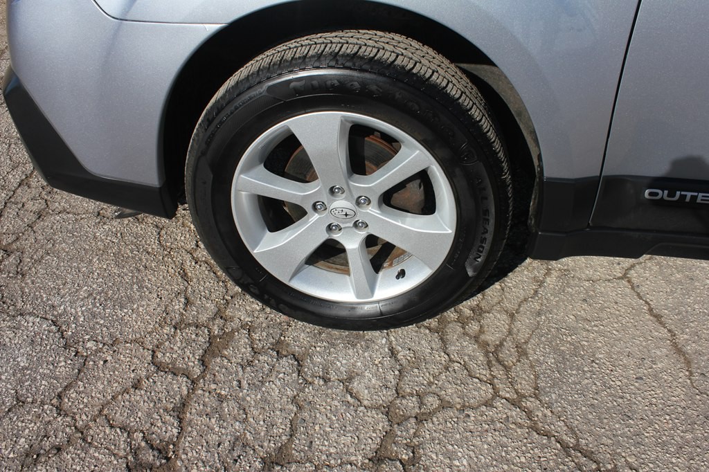 2013 Subaru Outback Image 56