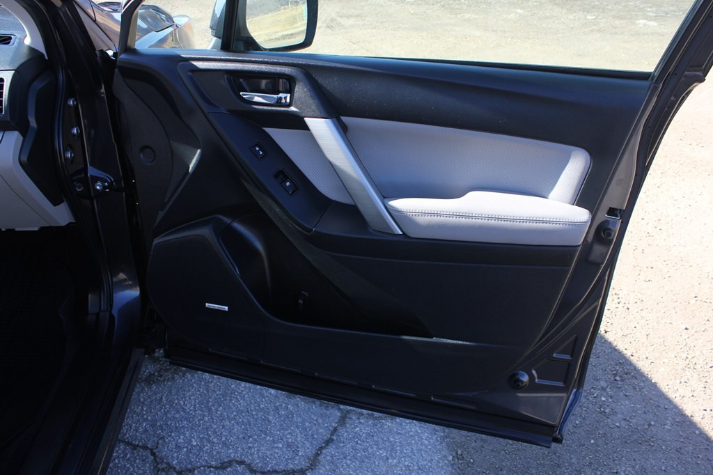 2015 Subaru Forester Image 34