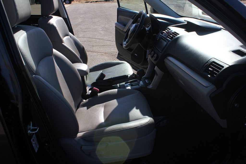 2015 Subaru Forester Image 35