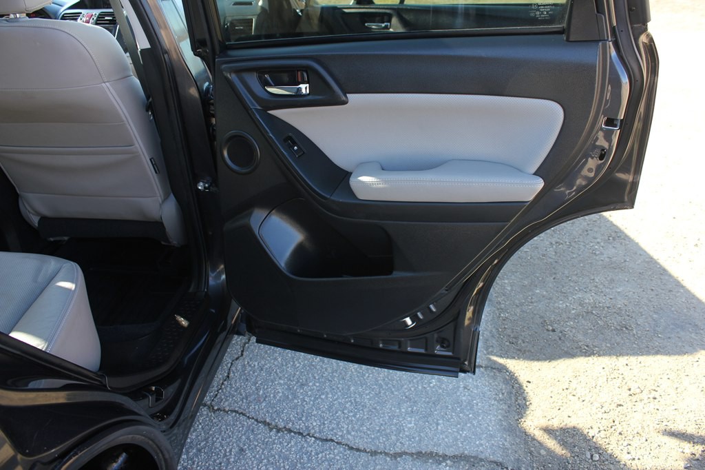 2015 Subaru Forester Image 37