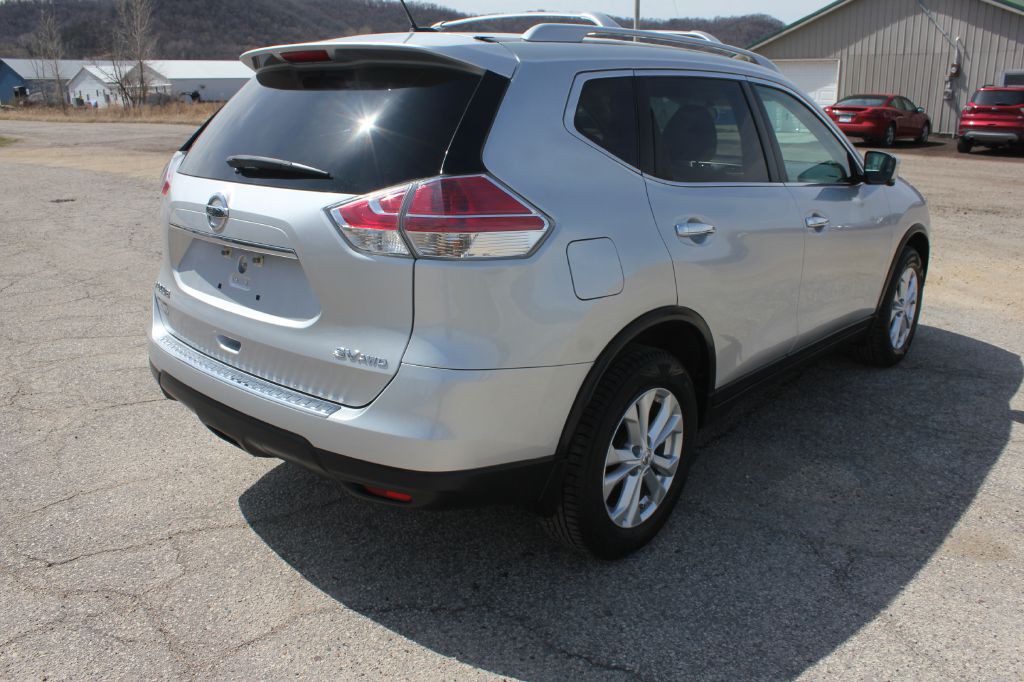 2015 Nissan Rogue Image 6