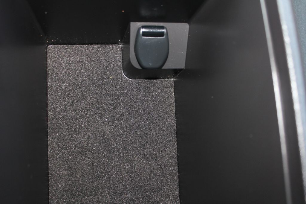 2015 Nissan Rogue Image 24