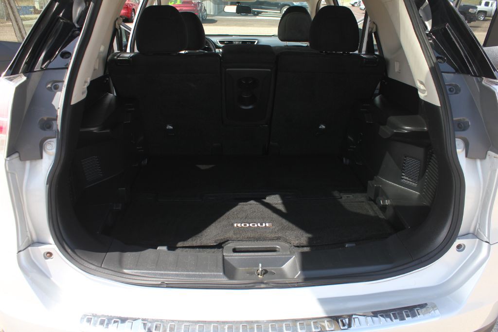 2015 Nissan Rogue Image 43