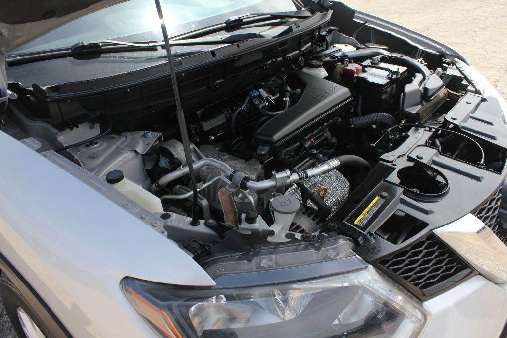 2015 Nissan Rogue Image 52