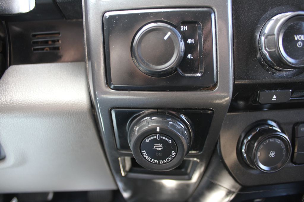 2017 Ford F-150 Image 21