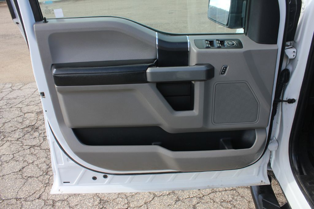 2017 Ford F-150 Image 29