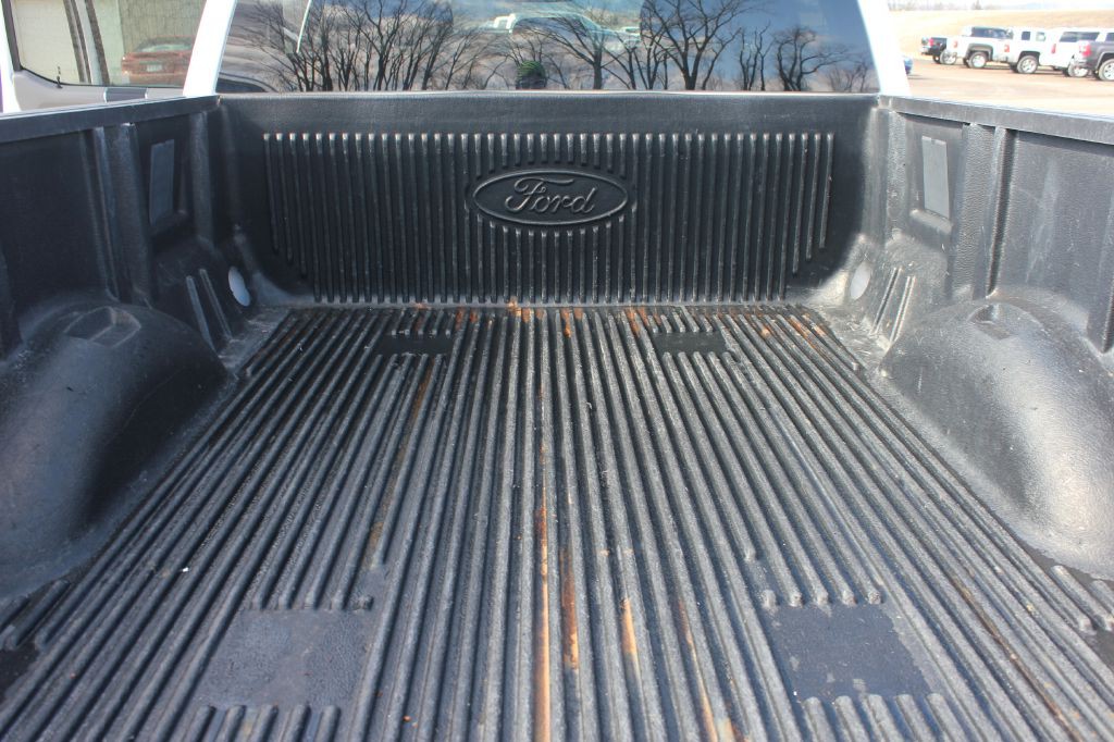 2017 Ford F-150 Image 44