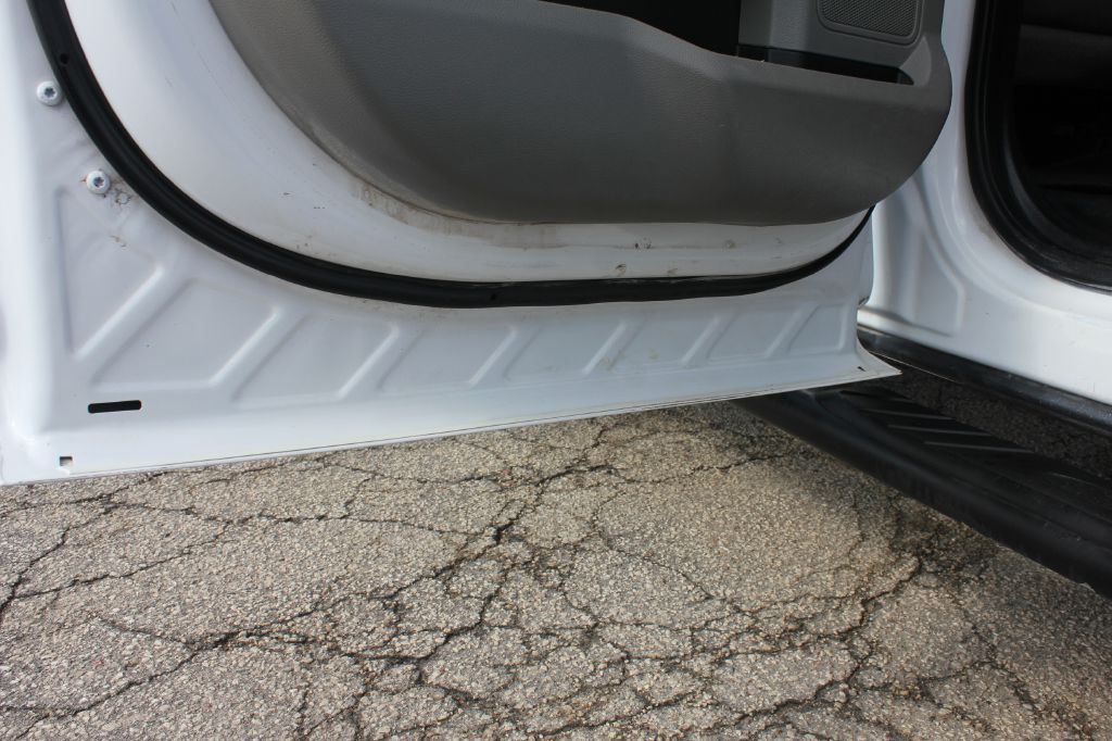 2017 Ford F-150 Image 46