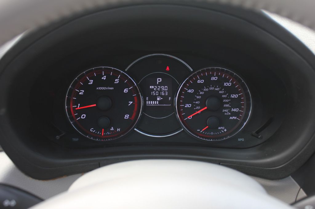 2011 Subaru Forester Image 12