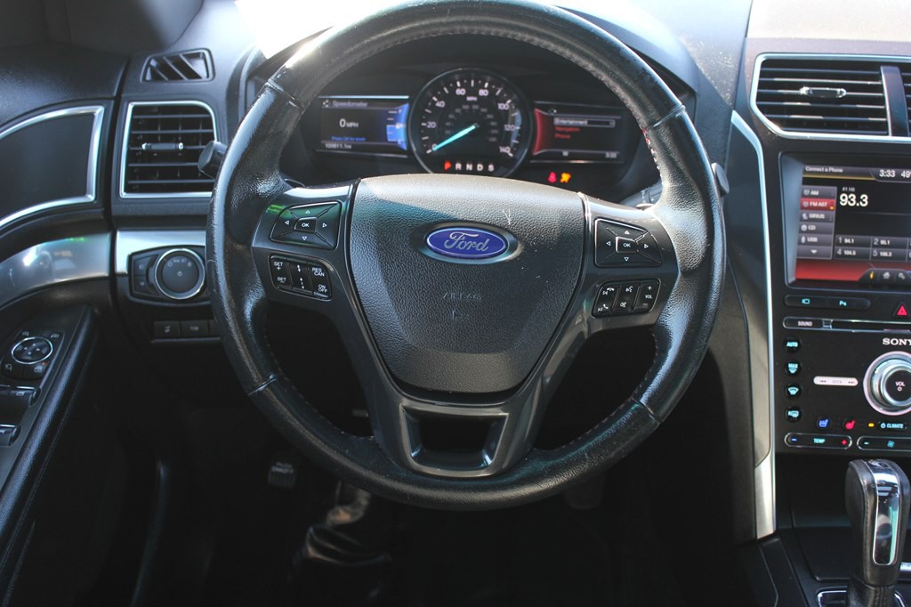 2016 Ford Explorer Image 10