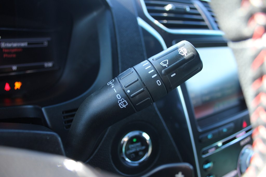 2016 Ford Explorer Image 15