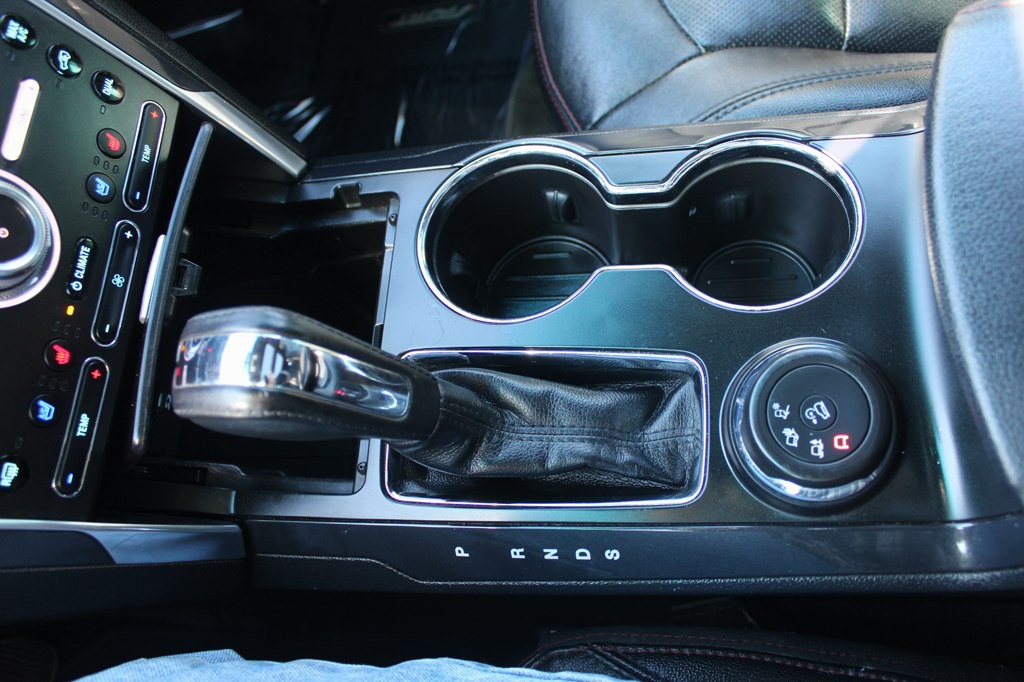 2016 Ford Explorer Image 20