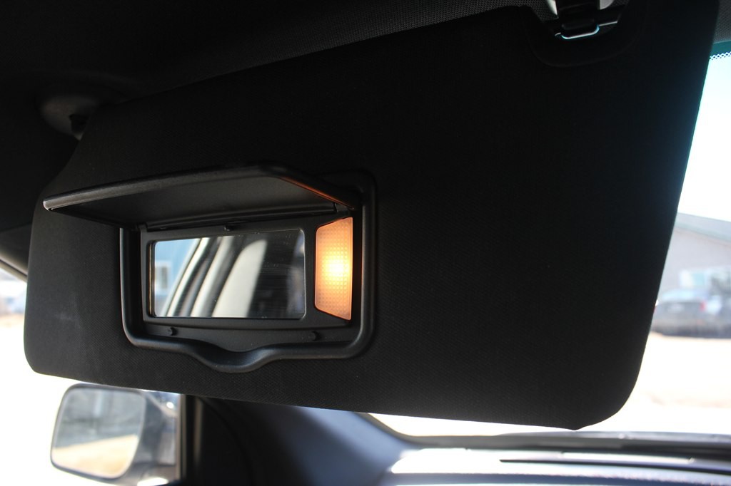 2016 Ford Explorer Image 25