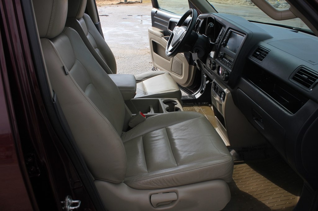 2013 Honda Ridgeline Image 36
